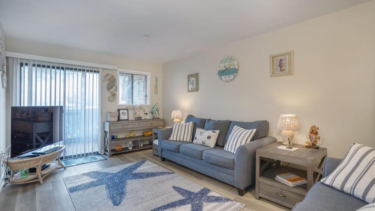 Apartamento Walk To The Waterfront Oasis Hilton Head Island