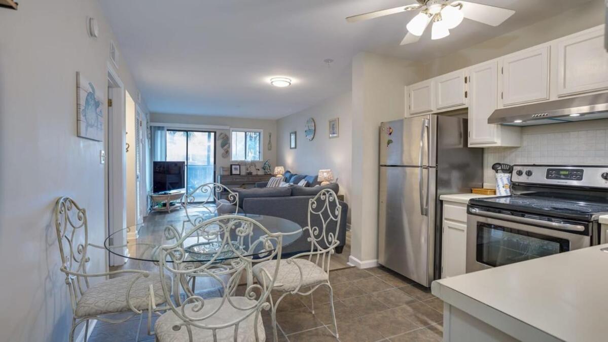 Apartamento Walk To The Waterfront Oasis Hilton Head Island